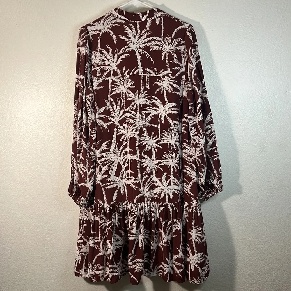 Express Printed Ruffle Hem Oversized Shirt Dress - Picture 5 of 9